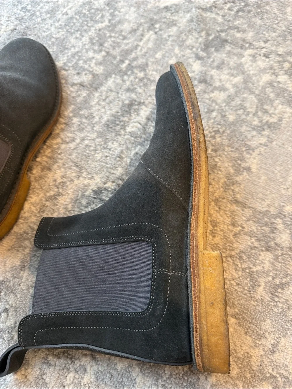 Bottega Veneta Men's blue Suede Chukka Boots